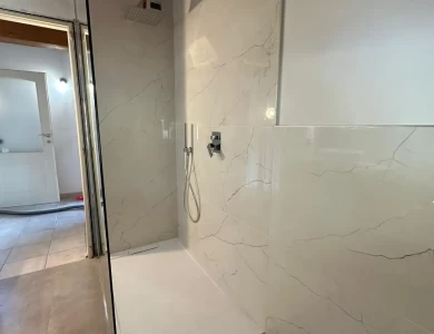 bagno contemporaneo ristrutturato verona