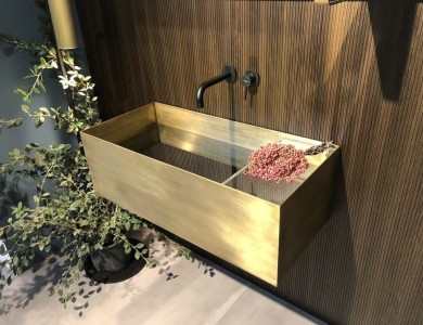 installazione mobile bagno made in italy